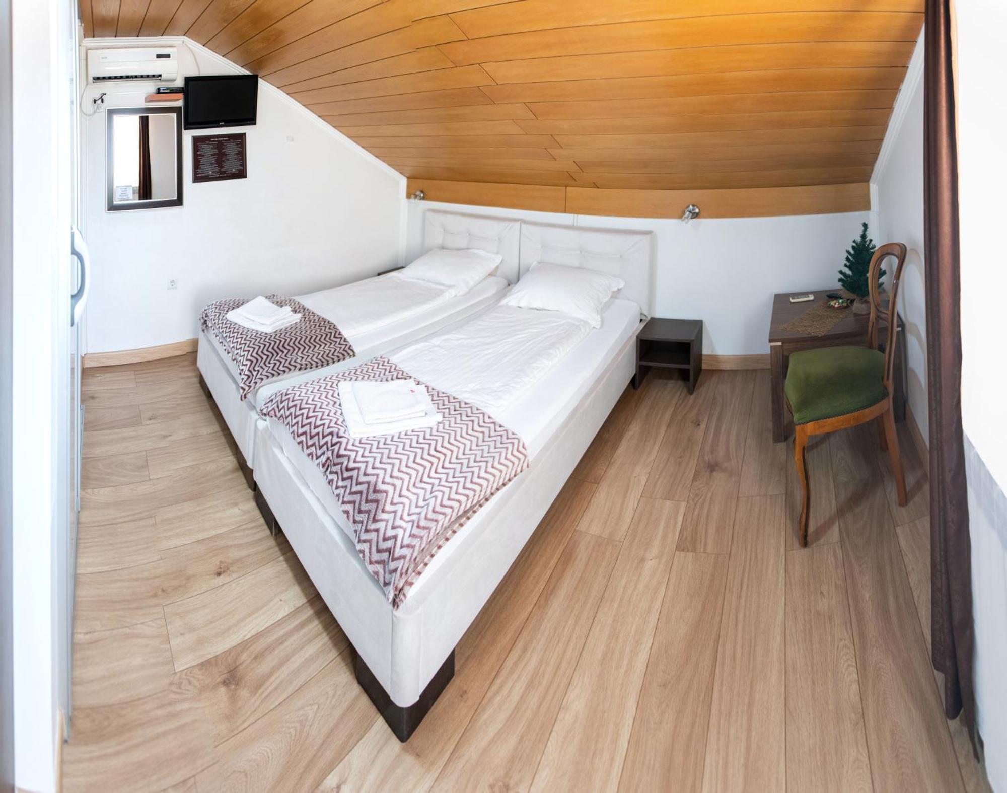 Guest House Ciro Sarajevo Bagian luar foto