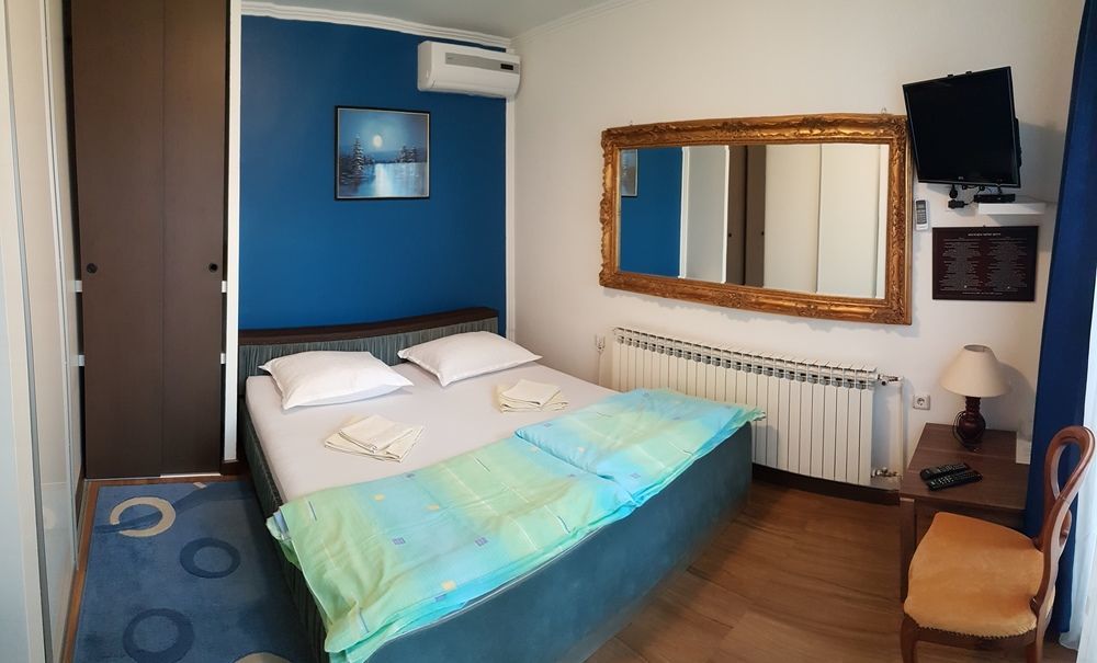 Guest House Ciro Sarajevo Bagian luar foto
