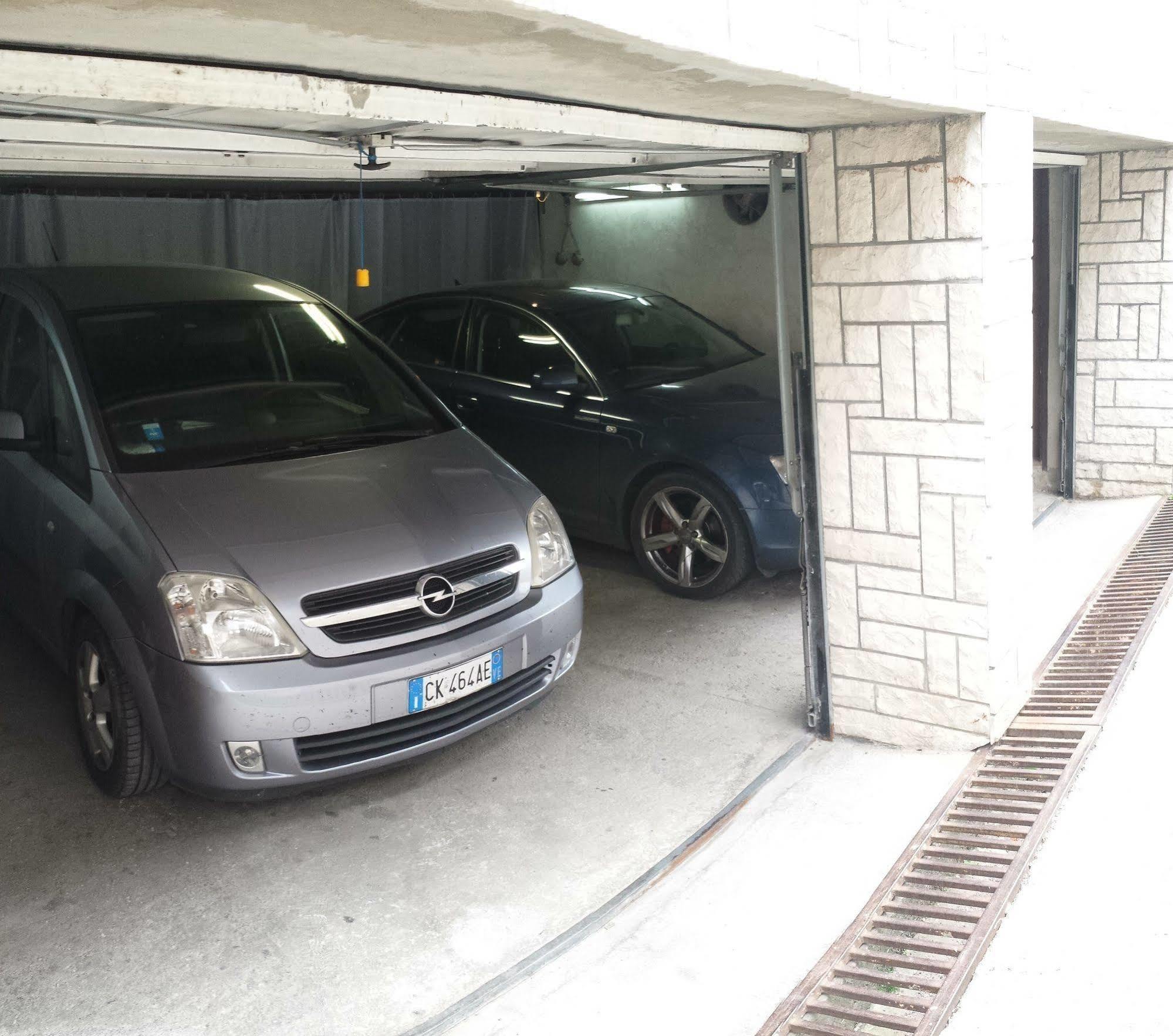 Guest House Ciro Sarajevo Bagian luar foto